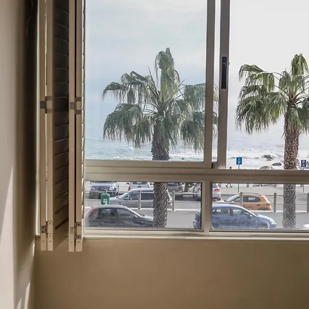 101 Pleasant Ways - With Backup Power Appartement Kaapstad Buitenkant foto
