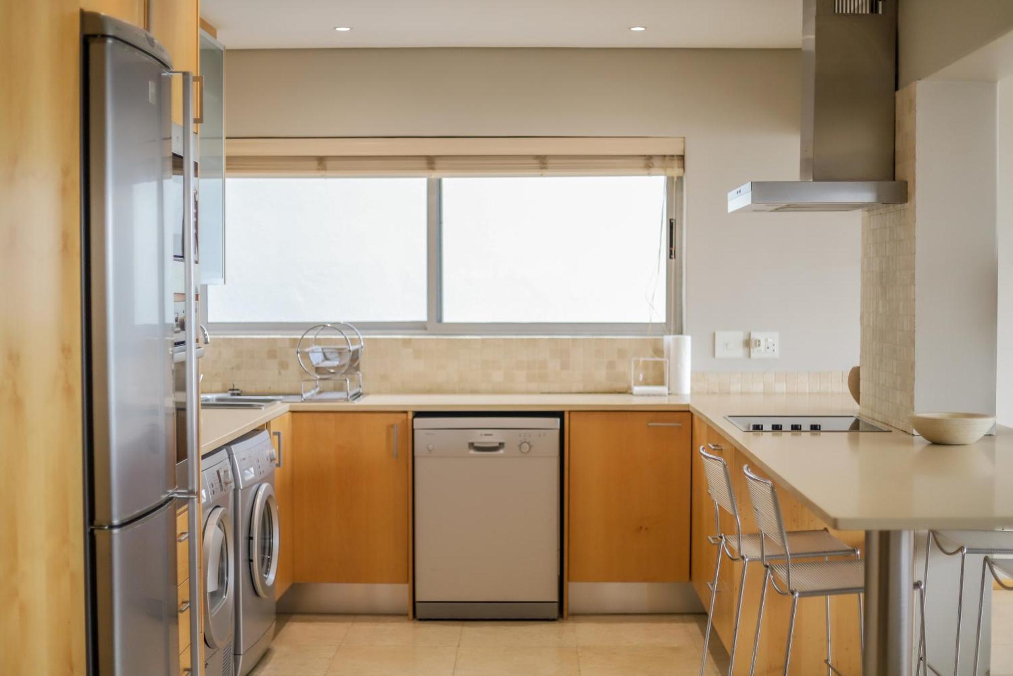 Appartement 101 Pleasant Ways - With Backup Power